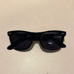 Classic Black Sunglasses